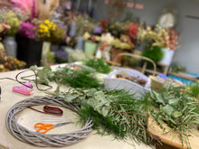 Festive DRIED Flower Wreath Workshops at Helston Street