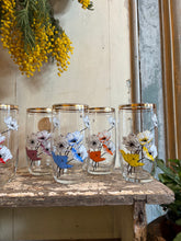 Vintage Floral Tumblers