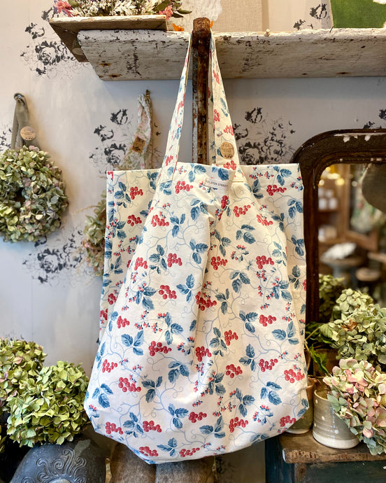 Vintage Floral Bag