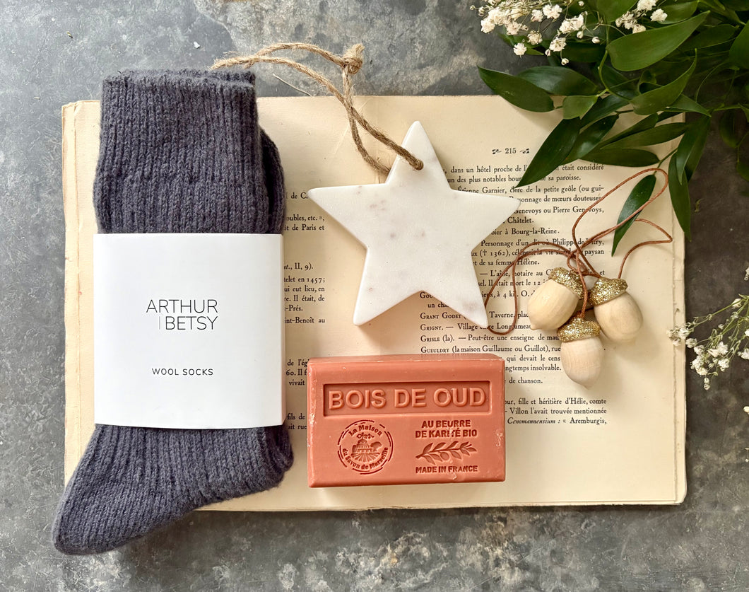 Starry Night Gift Box