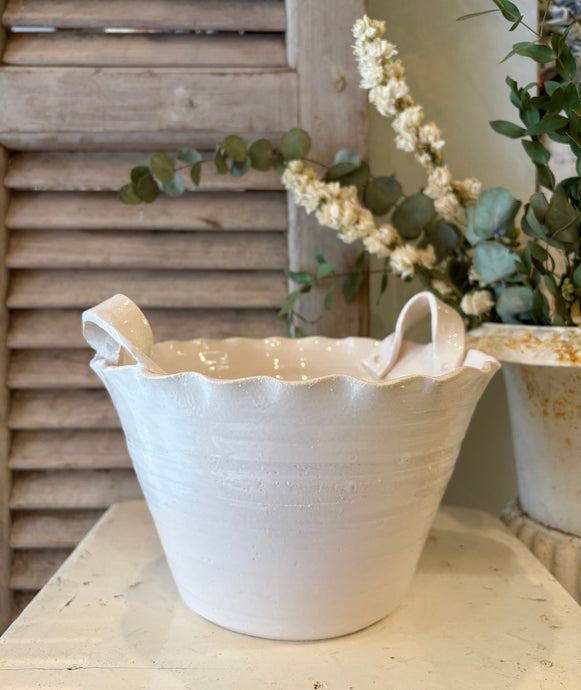 Ceramic Scalloped Plant Pot