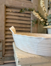 Ceramic Scalloped Serving Bowl
