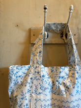 Vintage Embroidered Bag